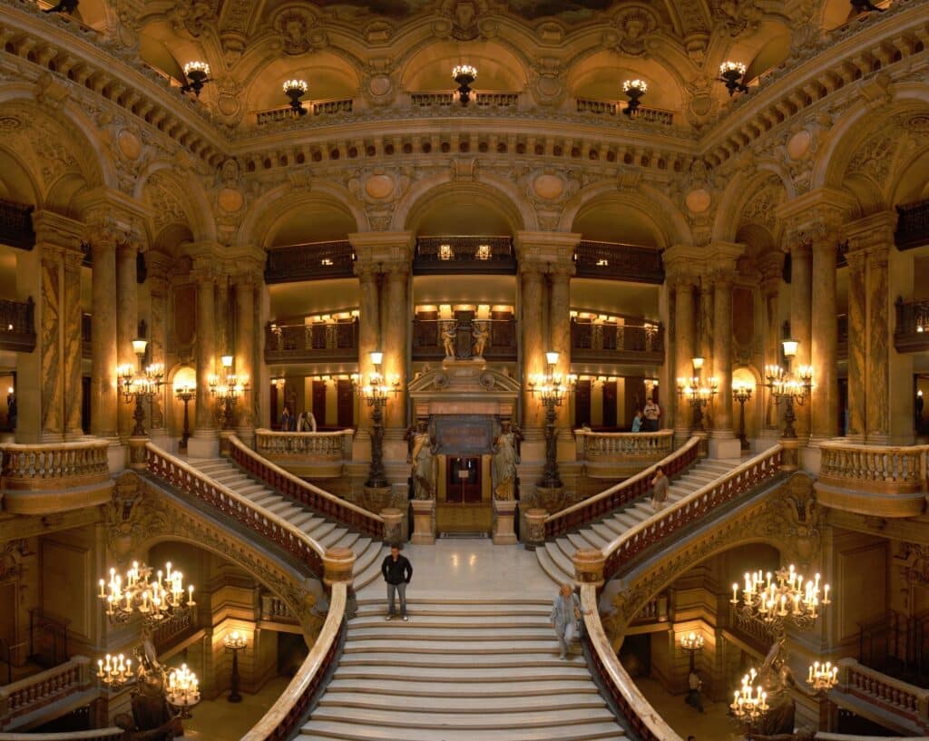 Grand Escalier in Opéra Garnier