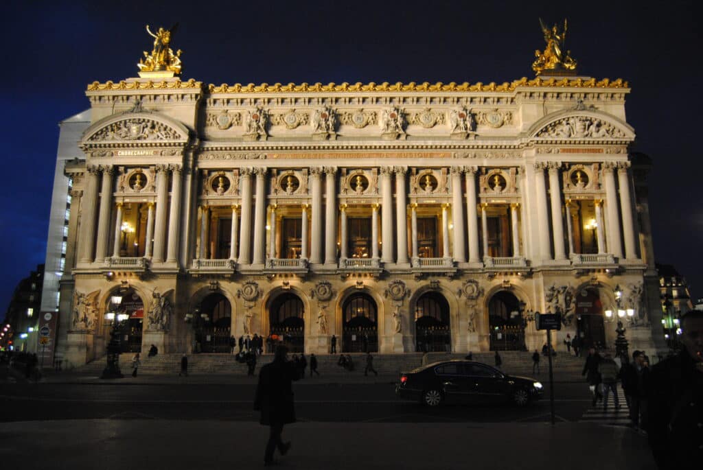 Opéra Garnier at Night